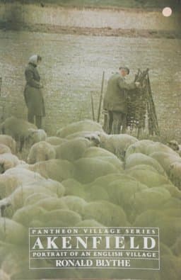 Akenfield 9780394738475