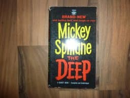 The Deep 9780451121035