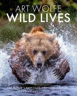 Wild Lives 9781683830832