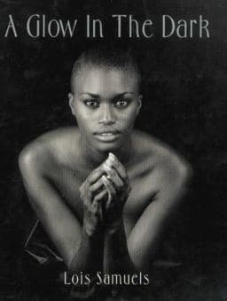 A Glow in the Dark 9789766101800