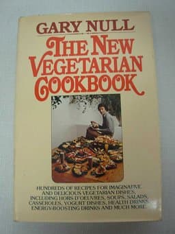The New Vegetarian Cookbook 9780025908901