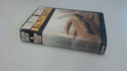 A Falcon Flies 9780434714124